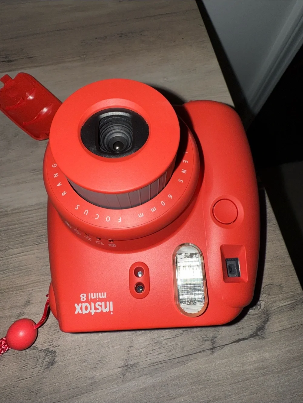 Fujifilm Instax Mini 8 Instant Camera with White Carry Case -DOES NOT WORK